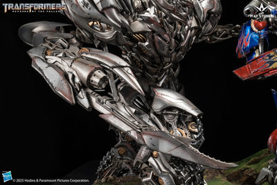 Transformers: Revenge of the Fallen - Optimus Prime vs. Megatron Statue