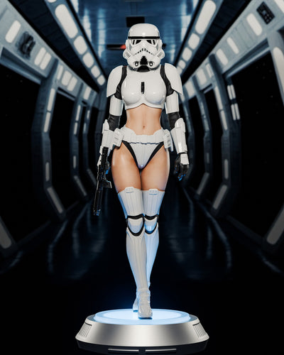 Female Stormtrooper 1/4 Scale Statue by Cincronize Labs