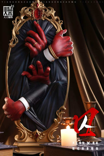 Gardenia Prisoner Statue