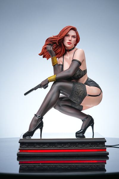 Black Widow (Deluxe) Statue by Cincronize Labs