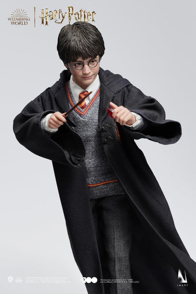 Harry Potter and the Sorcerer's Stone - Harry Potter Deluxe In Art 1/6 Scale Figure