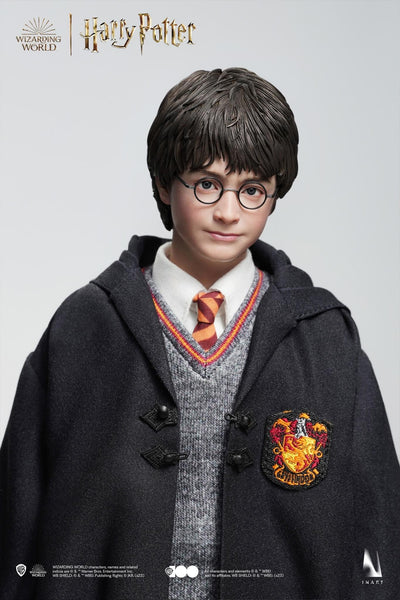 Harry Potter and the Sorcerer's Stone - Harry Potter Standard In Art 1/6 Scale Figure