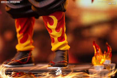 Demon Slayer - Kyojuro Rengoku 1/6 Scale Statue by Hang Studio