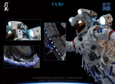 Astronaut in Feitian Space Suit 1/6 Scale Statue