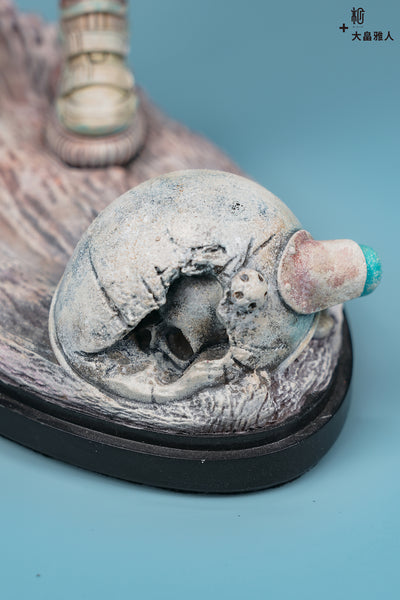 In Front of the Cave 1/6 Scale Statue by Masato Ohata