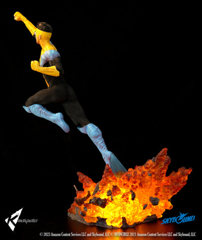 Invincible - Mark Grayson 1/4 Scale Statue