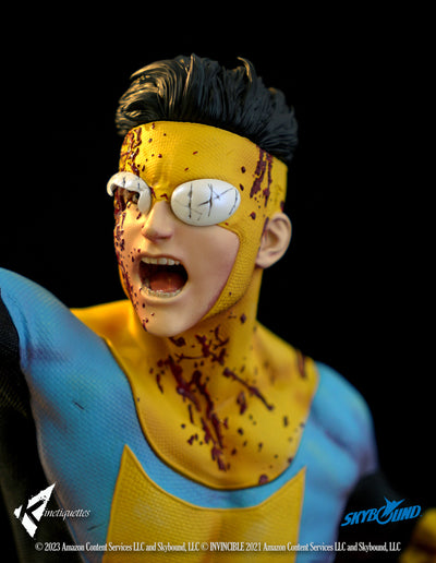 Invincible - Mark Grayson 1/4 Scale Statue