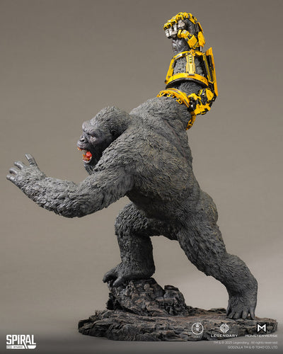 Godzilla x Kong: The New Empire - Kong 2024 (B.E.A.S.T. Glove Version) Statue
