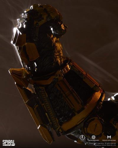 Godzilla x Kong: The New Empire - Kong 2024 (B.E.A.S.T. Glove Version) Statue