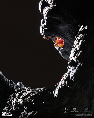 Godzilla x Kong: The New Empire - Kong 2024 (B.E.A.S.T. Glove Version) Statue