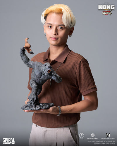 Godzilla x Kong: The New Empire - Kong 2024 (Weaponized Suko Version) Statue