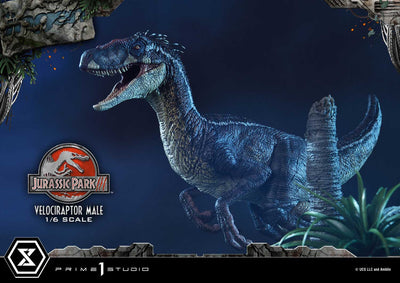 Jurassic World III - Velociraptor Male (Bonus Version) 1/6 Scale Statue