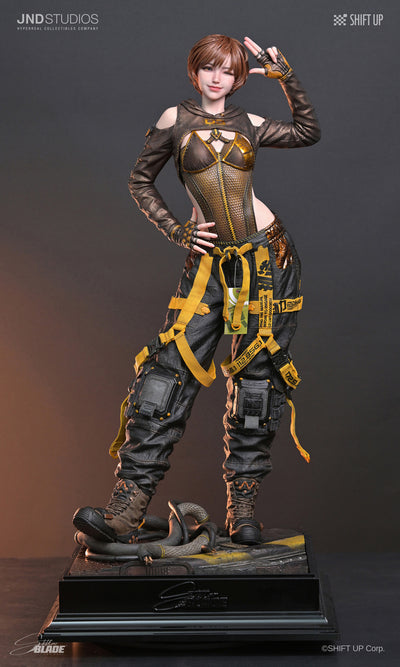 Stellar Blade - Raven & Lily 1/3 Scale Statue Set