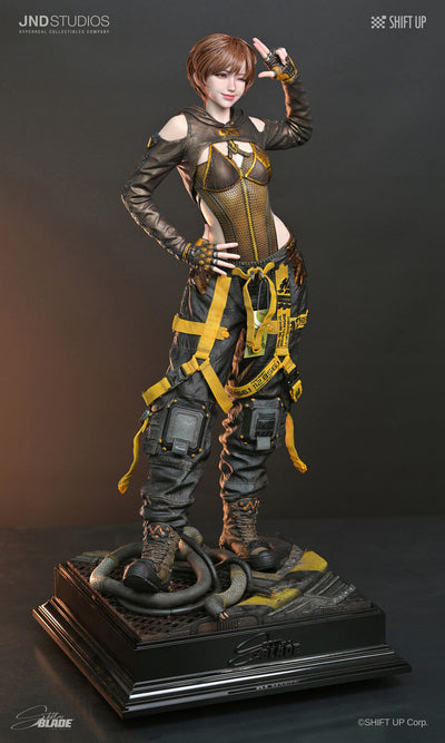 Stellar Blade - Raven & Lily 1/3 Scale Statue Set