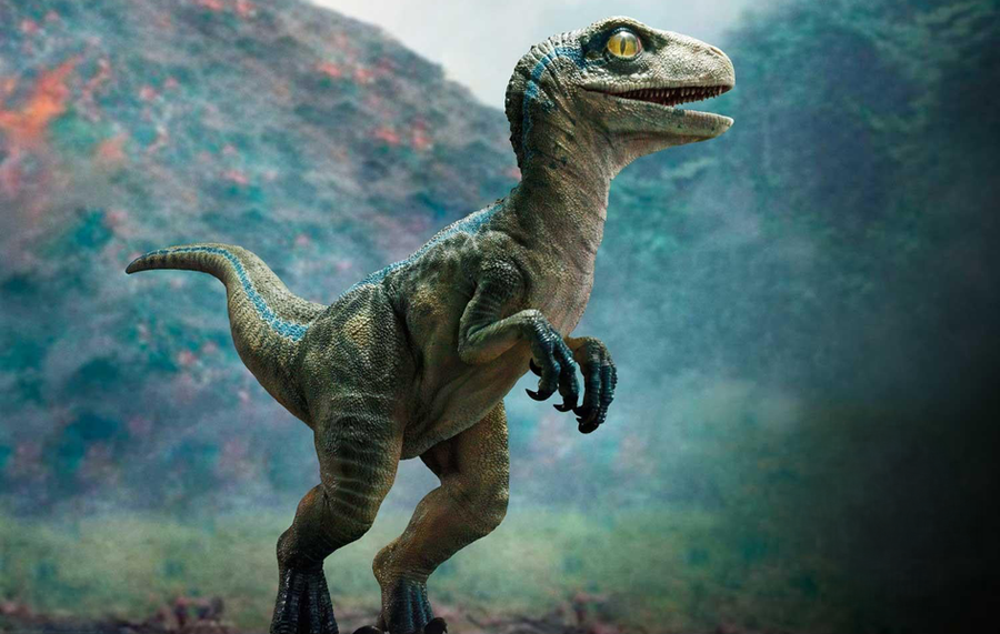 Jurassic World: Fallen Kingdom (2018) - Baby Blue 1/2 Scale Statue