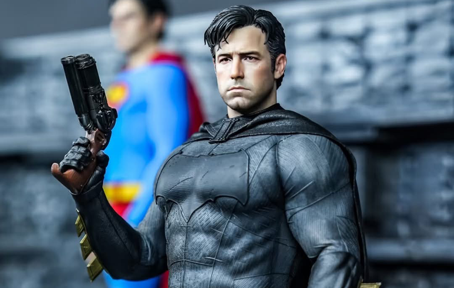 Batman v Superman (2016) - Batman InArt 1/6 Scale Figure