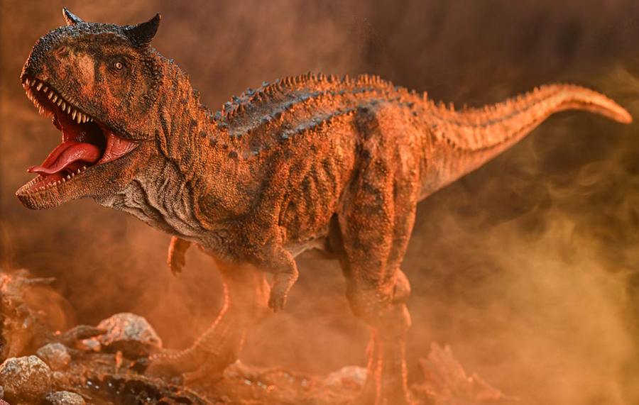 Jurassic World: Fallen Kingdom (2018) - Carnataurus 1/15 Scale Statue