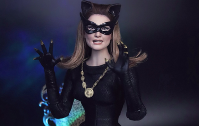 Batman (1966 TV Series) - Catwoman 1/6 Scale Figure