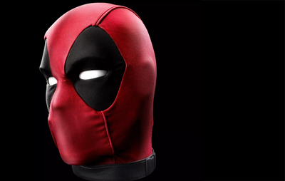 Marvel Legends Series - Deadpool Premium Interactive Head