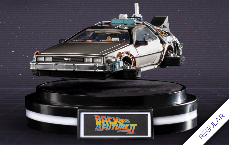 Back to the Future Part II - Egg Attack Floating - Floating DeLorean - Spec  Fiction Shop