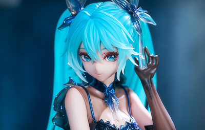 Hatsune Miku Eternal Night 1/6 Scale Figure