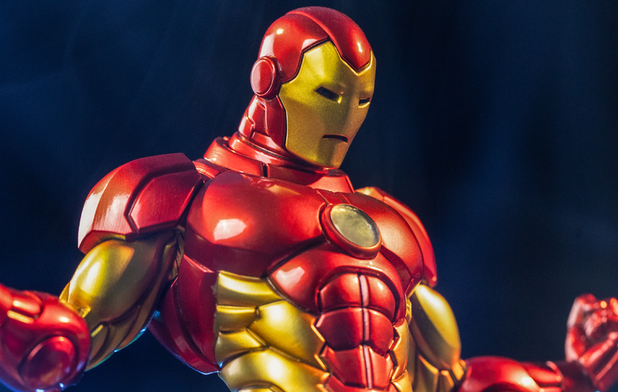 Infinity Gauntlet Diorama - Iron Man Deluxe BDS Art Scale 1/10