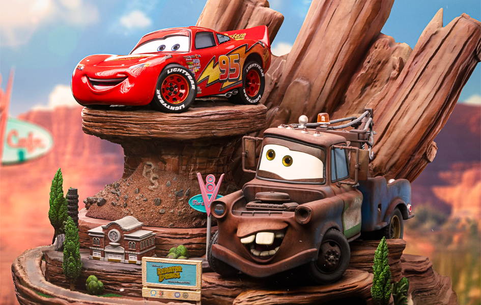 Lightning mcqueen tow truck shop