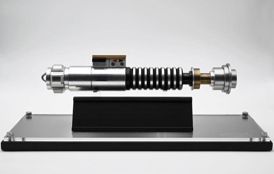 Luke Skywalker (Mark Hamill Signed) Life-Size Prop Replica