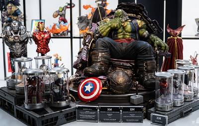 Maestro (Version B) 1/4 Scale Statue - SECRET