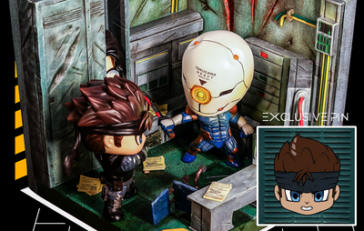 Metal Gear Solid - Solid Snake vs. Cyborg Ninja (Feat. Otacon) Diocube w/ Exclusive Pin