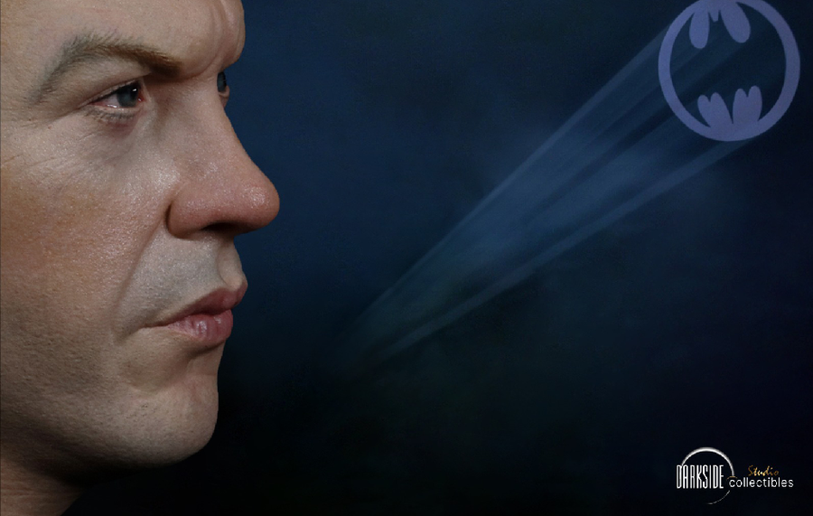 Batman (Michael Keaton) 1/4 Scale Statue