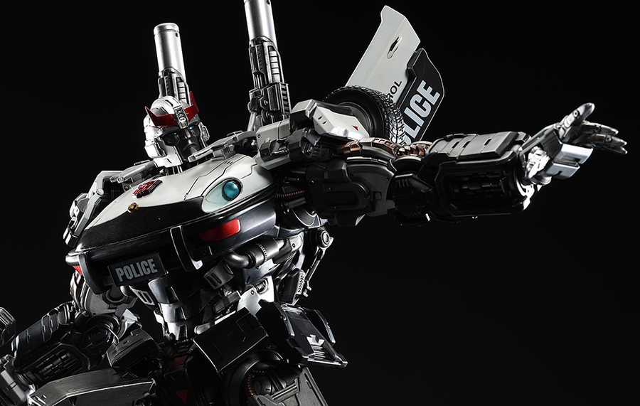 Transformers - Prowl 1/10 Scale Statue