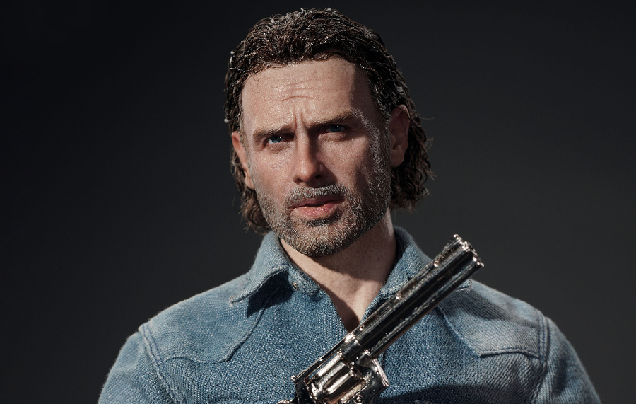 The Walking Dead: Season 8 - Rick Grimes InArt 1/6 Scale Figure