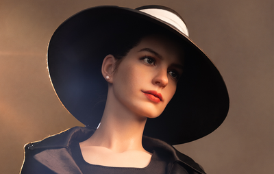 The Dark Knight Rises (2012) - Catwoman (Airport Disguise) 1/2 Scale Statue