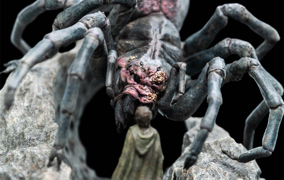 LORD OF THE RINGS - Shelob Mini Polystone Statue Weta LORD OF THE RINGS - Shelob Mini Polystone Statue Weta