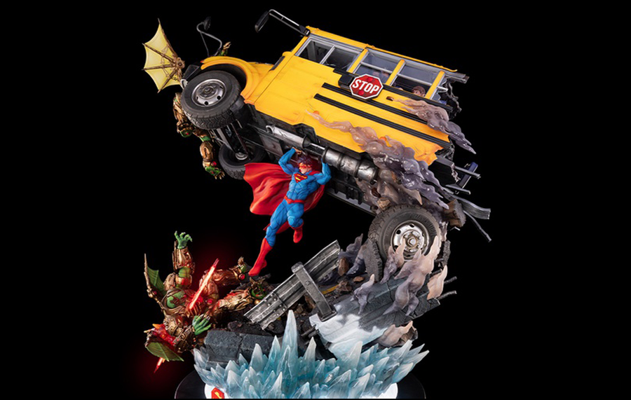 Superman Ultra HQS 1/6 Scale Statue