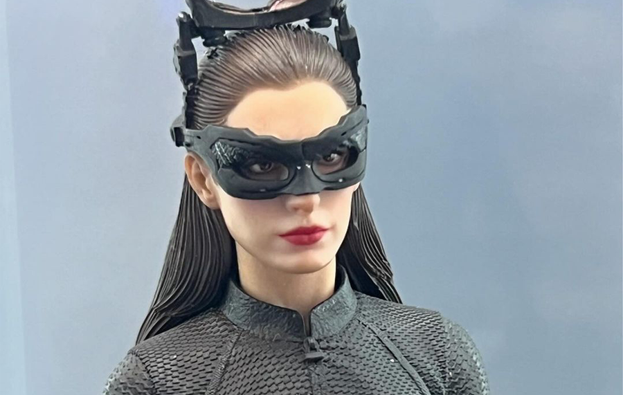 The Dark Knight Rises (2012) - Catwoman Morfig 1/12 Scale Figure