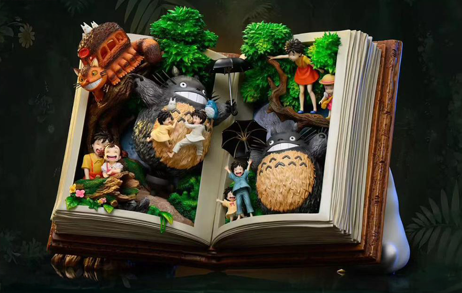 My Neighbour Totoro Book Statue by WaWa Studio