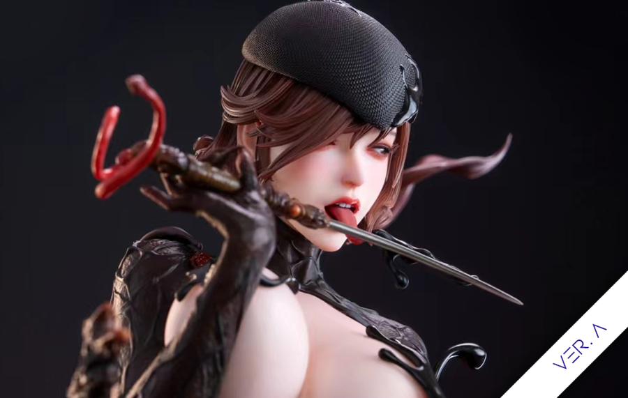 Venom Girl (Version A) 1/4 Scale Statue