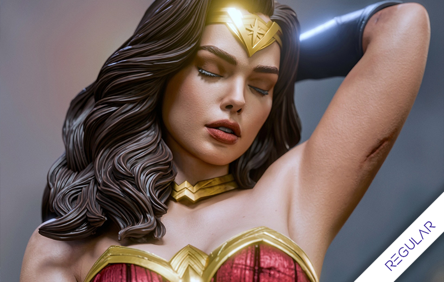 Wonder Woman Sitting Down (Regular) 1/4 Scale Statue by Cincronize Labs