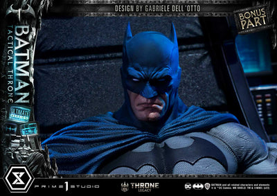 Batman Tactical Throne (Ultimate Bonus Version) 1/4 Scale Statue