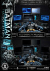 Batman Tactical Throne (Ultimate Bonus Version) 1/4 Scale Statue