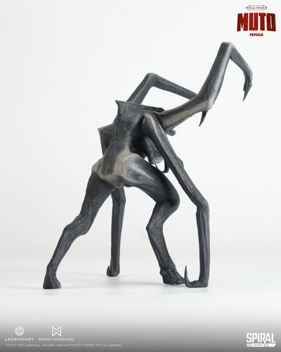 Godzilla (2014) - Muto Female Statue