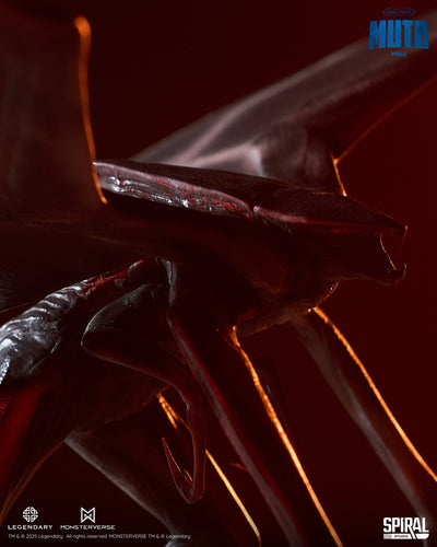Godzilla (2014) - Muto Male Statue