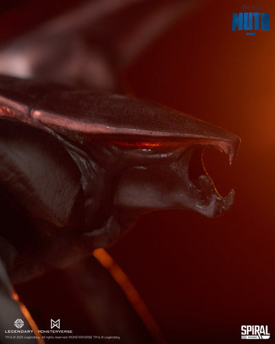 Godzilla (2014) - Muto Male Statue