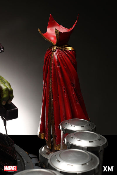 Maestro (Version B) 1/4 Scale Statue - SECRET