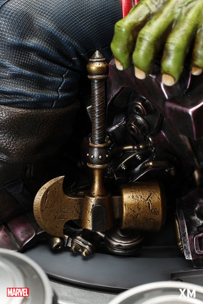 Maestro (Version B) 1/4 Scale Statue - SECRET