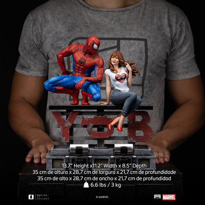 Spider-Man & Mary Jane 1/6 Scale Diorama