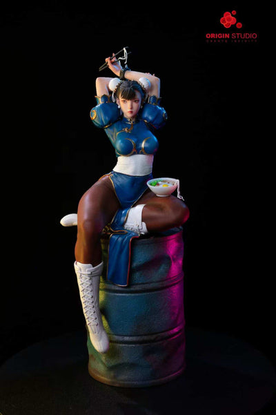 Chun-Li (Ver. A - Stockings) 1/4 Scale Statue by Origin Studio