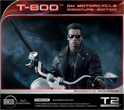 Terminator 2 - T-800 on Motorcycle (Regular) Signature Edition 1/4 Scale Statue